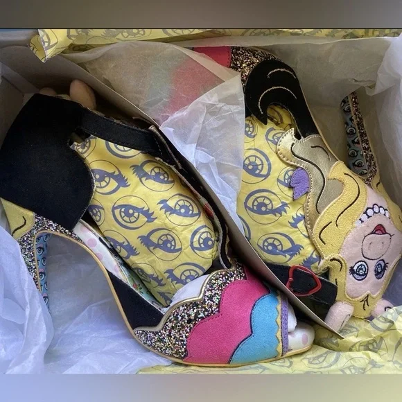 RETIRED HARD TO FIND LIKE NEW Irregular Choice Miss Piggy Diva Statement Heels 8 - Picture 5 of 7